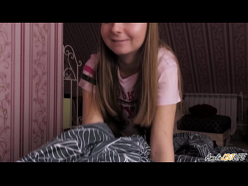 ❤️ Blondie thith thellë BFF-në e saj dhe merr spermë në gojën e saj ☑ Vetëm porno në sq.shadbase-xxx.ru ❌❤